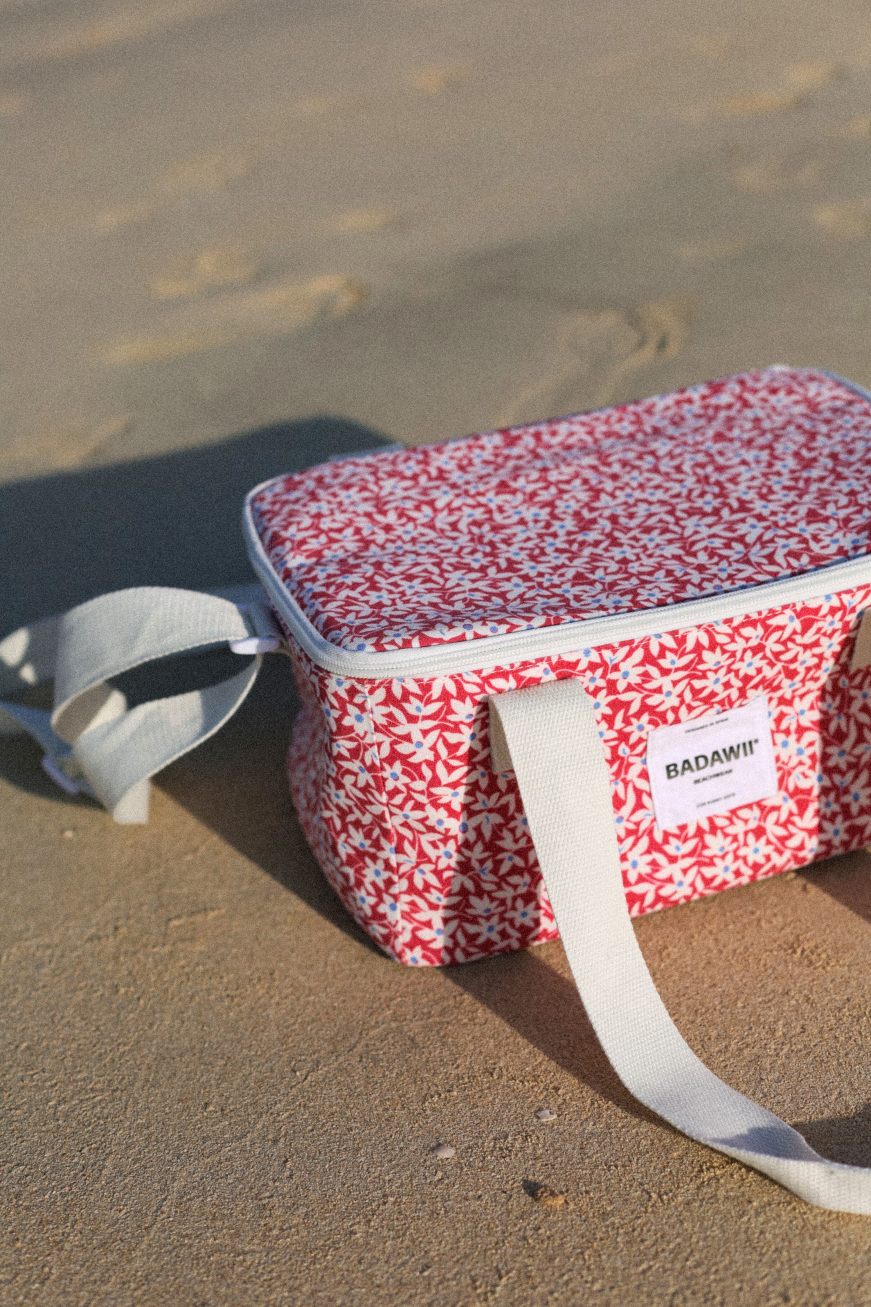 BEACH COOLER BAG - Floral Ditsy
