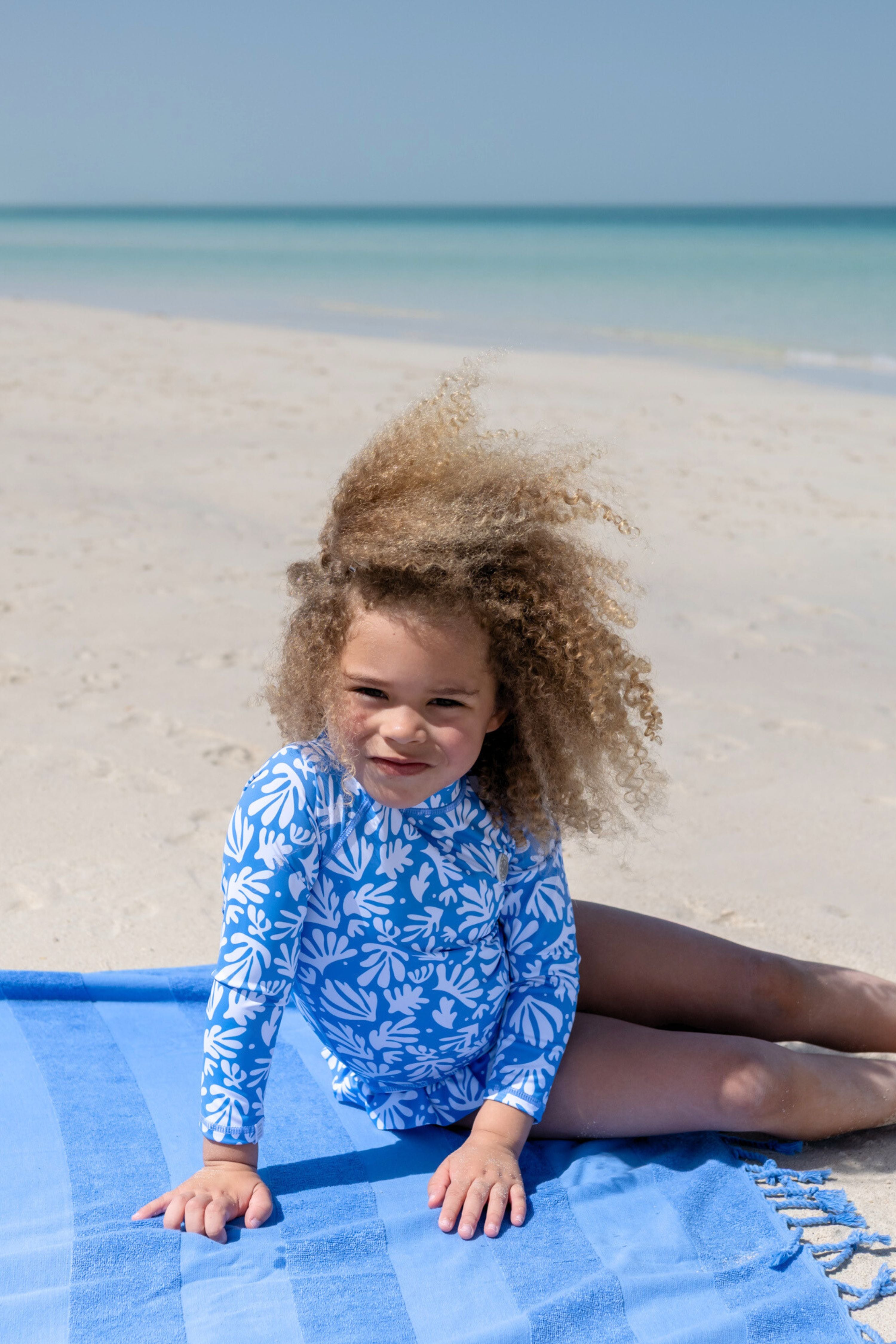 BEACH TOWEL - Deep Blue