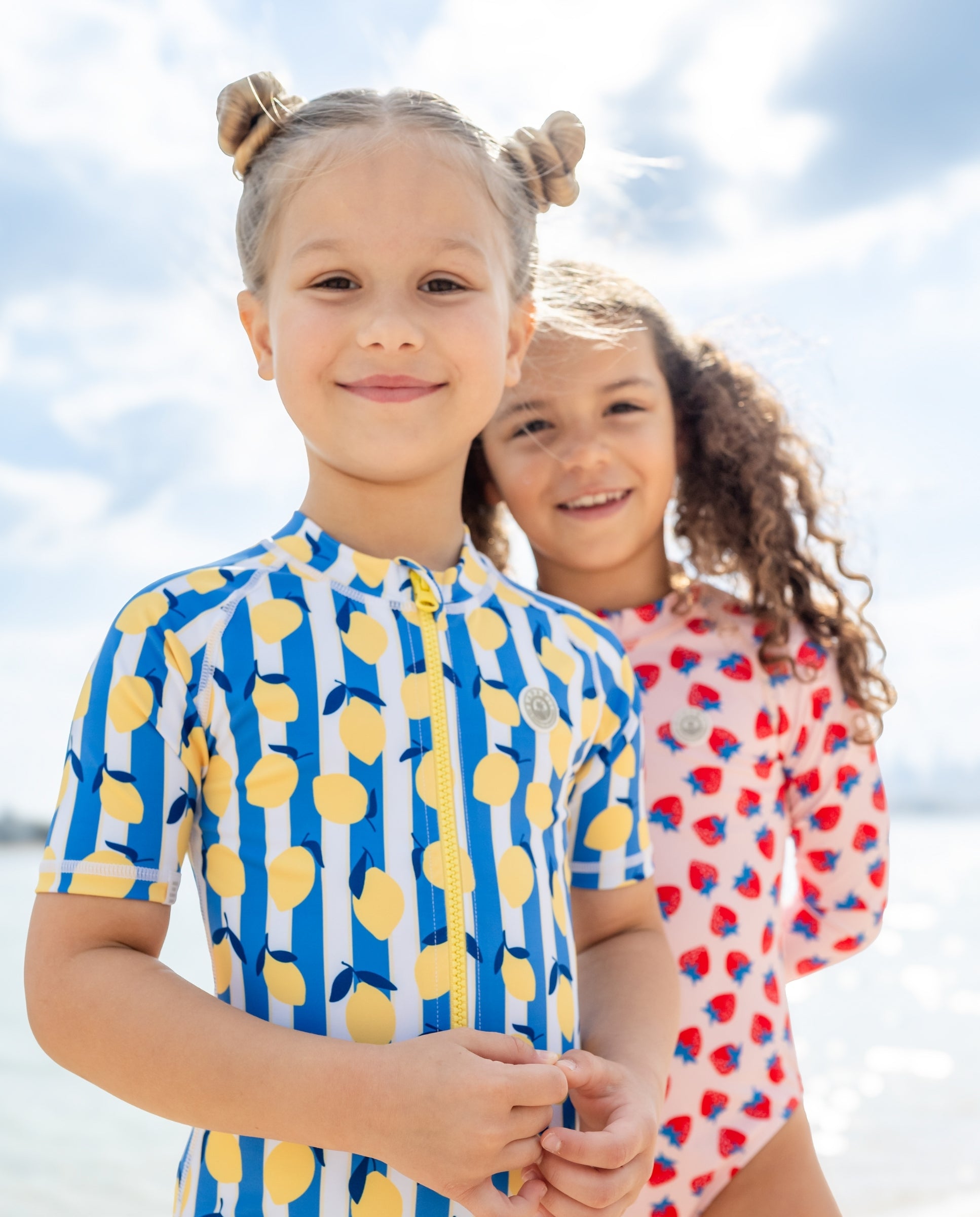 GIRL SWIMSUIT SHORT SLEEVE - Limoncello Stripes