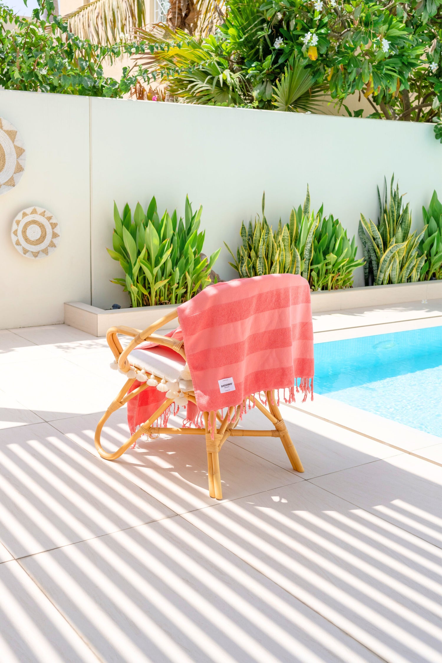 BEACH TOWEL - Coral